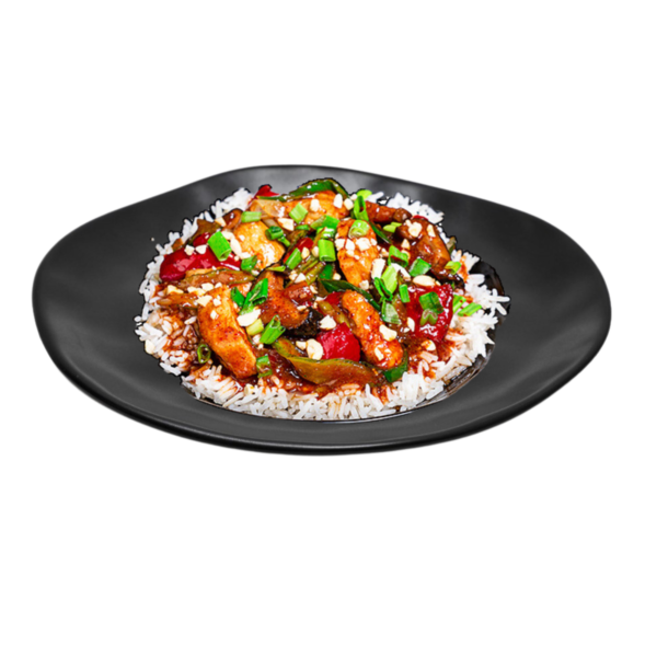Острое куриное филе с арахисом и овощами